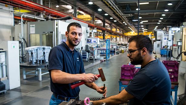 Eurozona, economia ha ripreso slancio
