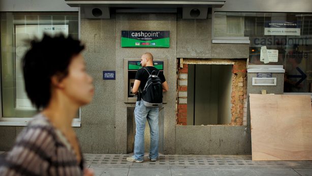 Chi preleva o versa più di 3mila euro finirà sotto la lente di Bankitalia