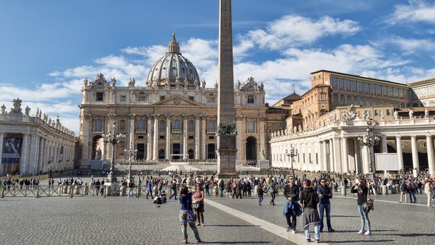 Fbi: allarme attentati a San Pietro, Duomo e Scala