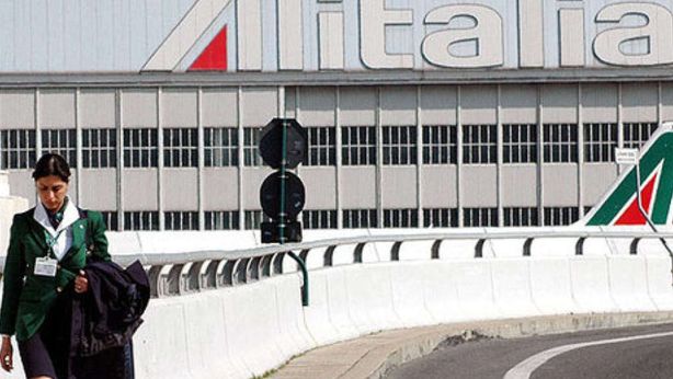 Alitalia, Air France è stufa. E arriva la minaccia
