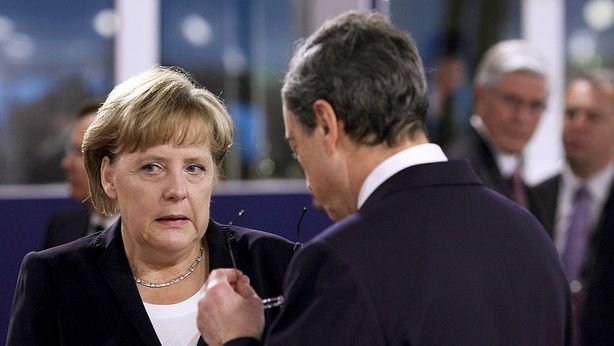 Draghi da Merkel che dovrà giustificare surplus commerciale record
