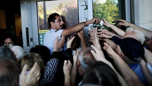 Italiani meno attratti dai bond, si fidano dei depositi come negli Anni 80