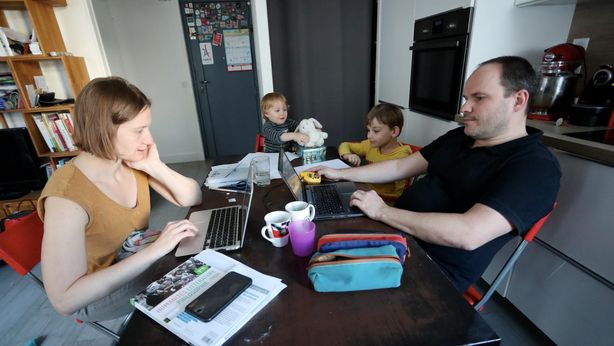 Assegno unico per le famiglia: si parte da luglio, fino a 200 euro al mese a figlio