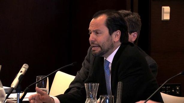 Zingales: investimenti pubblici dannosi per l’economia