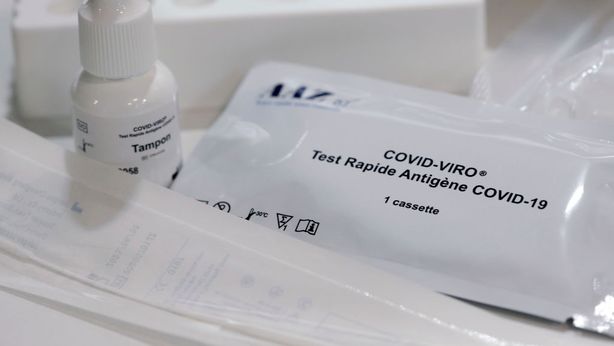 Test antigenici rapidi, studio: sbagliano in 4 casi su 10, prevalgono falsi negativi