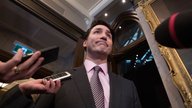Canada: guai per premier Trudeau, governo in bilico