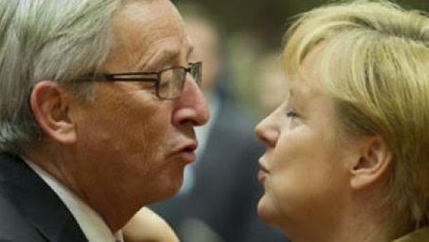 Voltafaccia Juncker. Segue gli ordini della Germania e abbandona idea Fondo salva stati