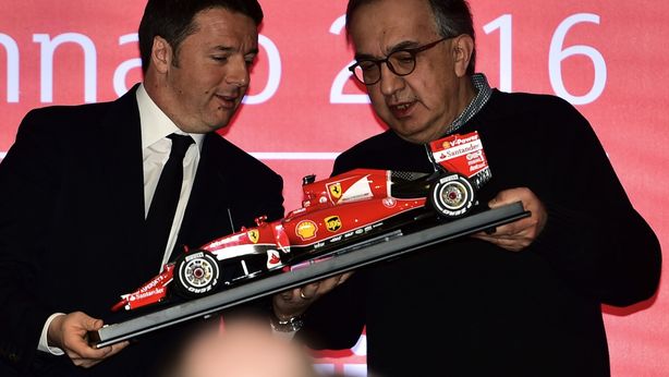Ferrari ancora di corsa a Milano, settore auto promosso