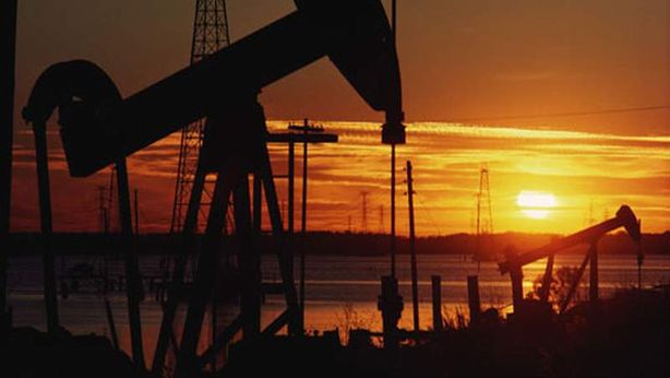 Opec taglia stime produzione 2015, giù ai minimi da 12 anni