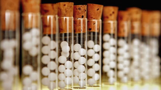 Pazienti trattati “come gregge”, 1.500 farmaci a rischio rimborsabilità