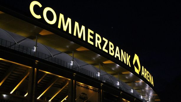 Commerzbank potrebbe alzare obiettivo di redditività