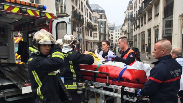 Attentato Charlie Hebdo: 7 arresti e sparatoria nel sud di Parigi