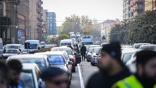 Auto diesel Euro 5, si avvicina lo stop: quando e dove scatteranno i divieti