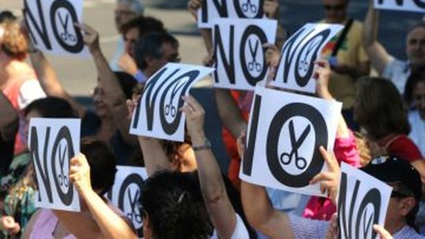 Dopo il falò delle vanità, pronto il falò dell’austerità