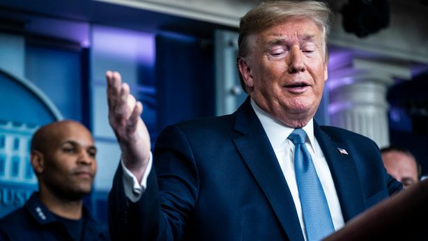 Coronavirus, Trump: “La crisi potrebbe durare fino ad agosto”