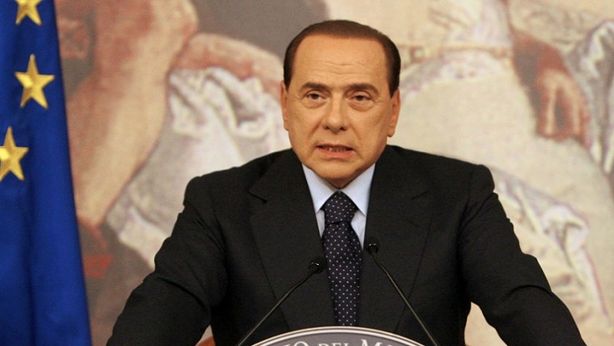Pdl chiude sedi: conti in rosso. E Berlusconi: mi candido