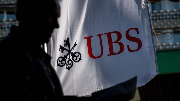 Ubs completerà la fusione con il Credit Suisse entro giugno
