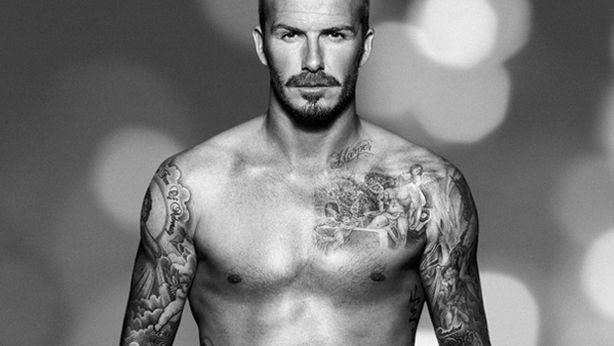 David Beckham, icona di stile, dice addio al calcio