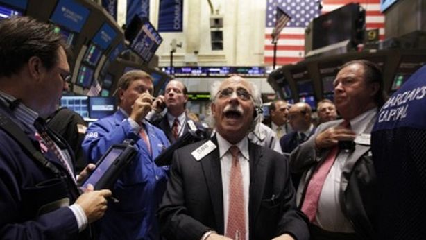A New York borsa in preda a oscillazioni selvagge