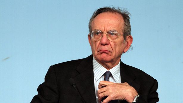 Guerra spread, Padoan smentisce Renzi? “Crisi 2011 non si ripeterà”