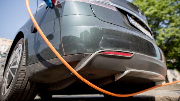 Auto elettrica: Enel si rafforza nella settore con la jv Hubject