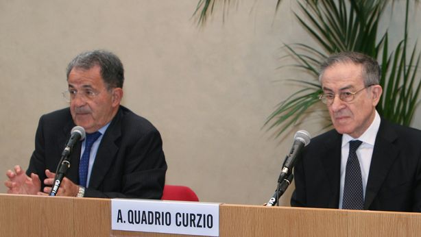 La soluzione alla crisi? Gli Euro Union Bond, per rilanciare la crescita