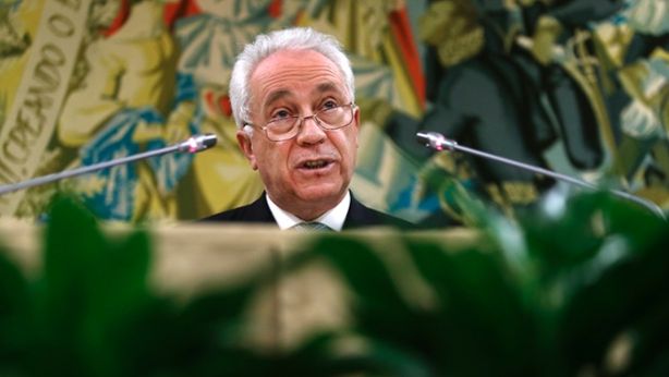 Borsa Milano chiude poco sopra la parità, prevale la cautela