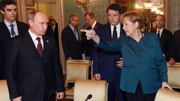 Merkel: Putin va fermato, vuole creare nuovo ordine in Europa