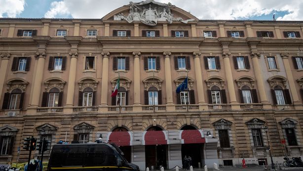 Btp Futura, raccolti 2,28 miliardi nella prima giornata di emissione