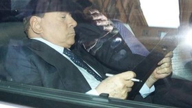 Ministero Economia: Berlusconi, “toccherebbe a me”. Veto su Saccomanni