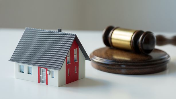 Immobiliare: che cosa sono le aste tra privati, come funzionano