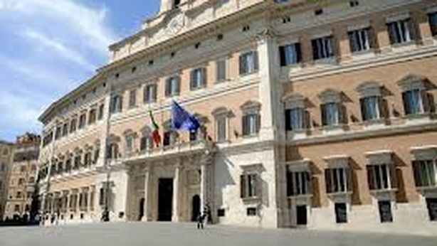 Le pagelle del mercato ai candidati premier