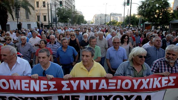 Syriza sul piede di guerra: “Tsipras rischia suicidio politico”