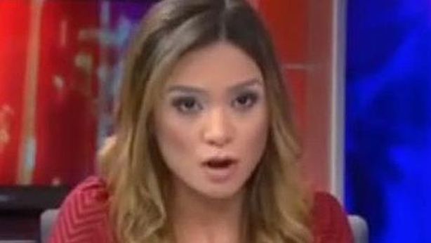 Giornalista si dimette in diretta TV: “Non posso lavorare per canale che assolve Putin”