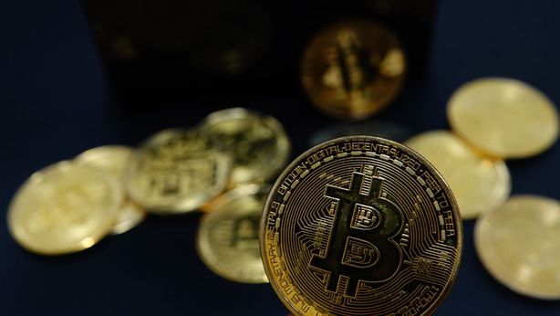 Bitcoin, Intesa Sanpaolo entra nel mondo delle criptovalute