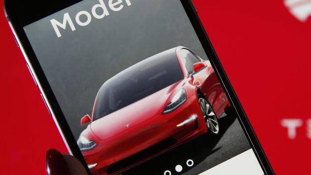 Per Apple e Tesla c’è ancora spazio per crescere dopo lo split delle azioni