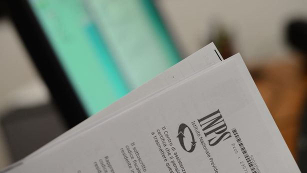Arriva busta arancione con calcolo pensione. Ecco come funziona