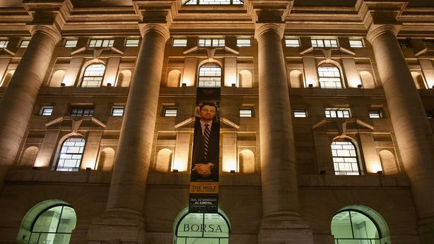 Piazza Affari ripiega ma ha recuperato metà delle perdite del 2018