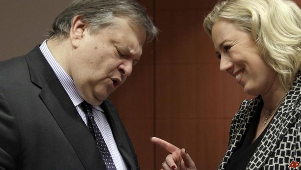 Finlandia: meglio fuori da euro. E intanto Italia minaccia boicottaggio