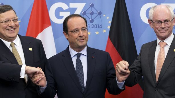 Eurocrate Van Rompuy: “Per decidere abbiamo bisogno di avere coltello alla gola”