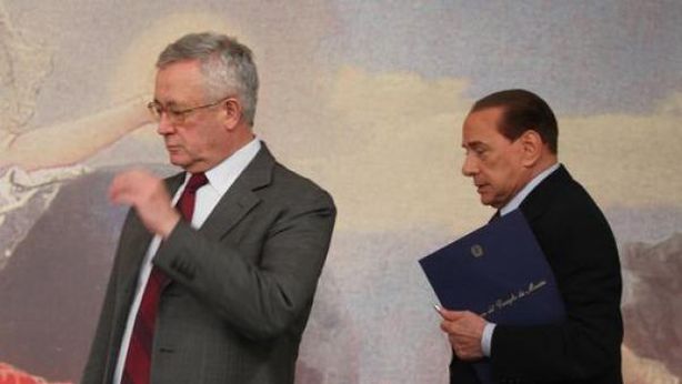 Manovra: cambio di rotta sulle province. Gelo Pdl-Lega