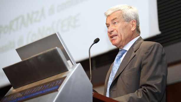 Italia, 15 anni perchè torni a livelli pre-crisi. “Tagliare subito Irpef”