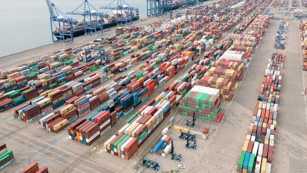 Brexit: caos trasporti in UK rischia di “cancellare” il Natale