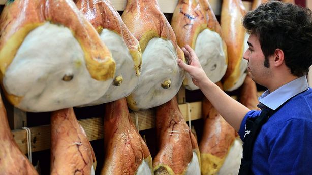Anche prosciutto San Daniele finisce in mani francesi