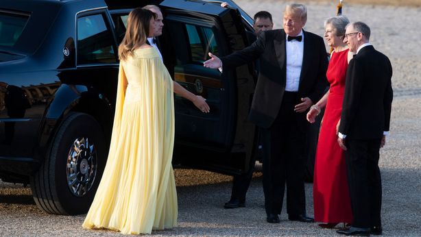 Trump minaccia May: “Con Brexit soft a rischio accordi commerciali”, poi fa passo indietro
