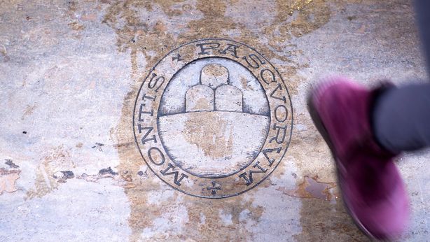 Borsa Milano peggiora sul finale, fondo Atlante non convince