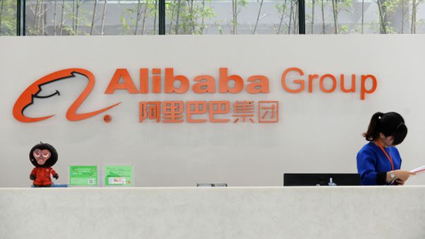 Lusso, causa contro Alibaba: “Incoraggia il contrabbando”