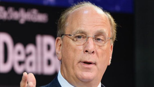 Fink (BlackRock) favorevole alle criptovalute anche dopo il caso FTX
