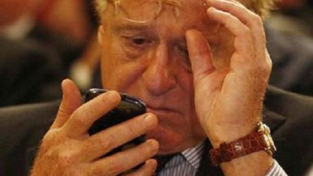 Eni: meglio svenderla, con tutto quello che ci costa?