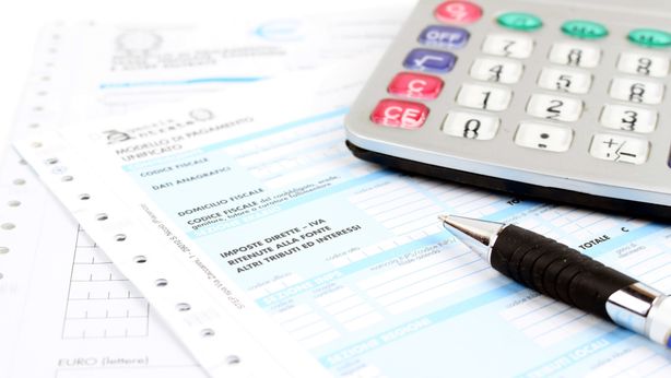 Italiani tartassati dal fisco, carico fiscale sale al 42,9%